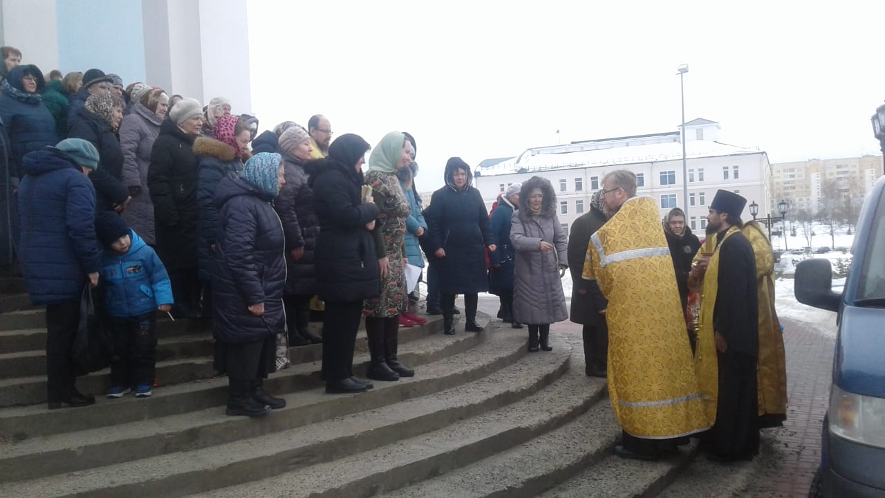 Проводы святого образа блаженной Ксении Петербургской